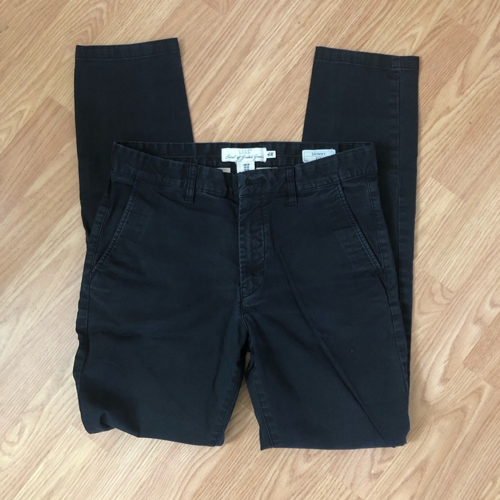 BOGO ‼️ H&M Black Chinos